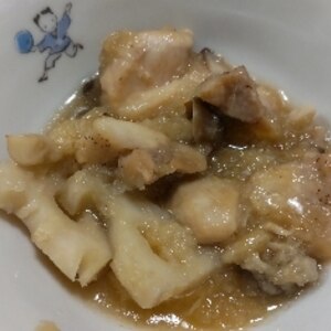 鶏もも肉とレンコンとしめじの大根おろし煮込み